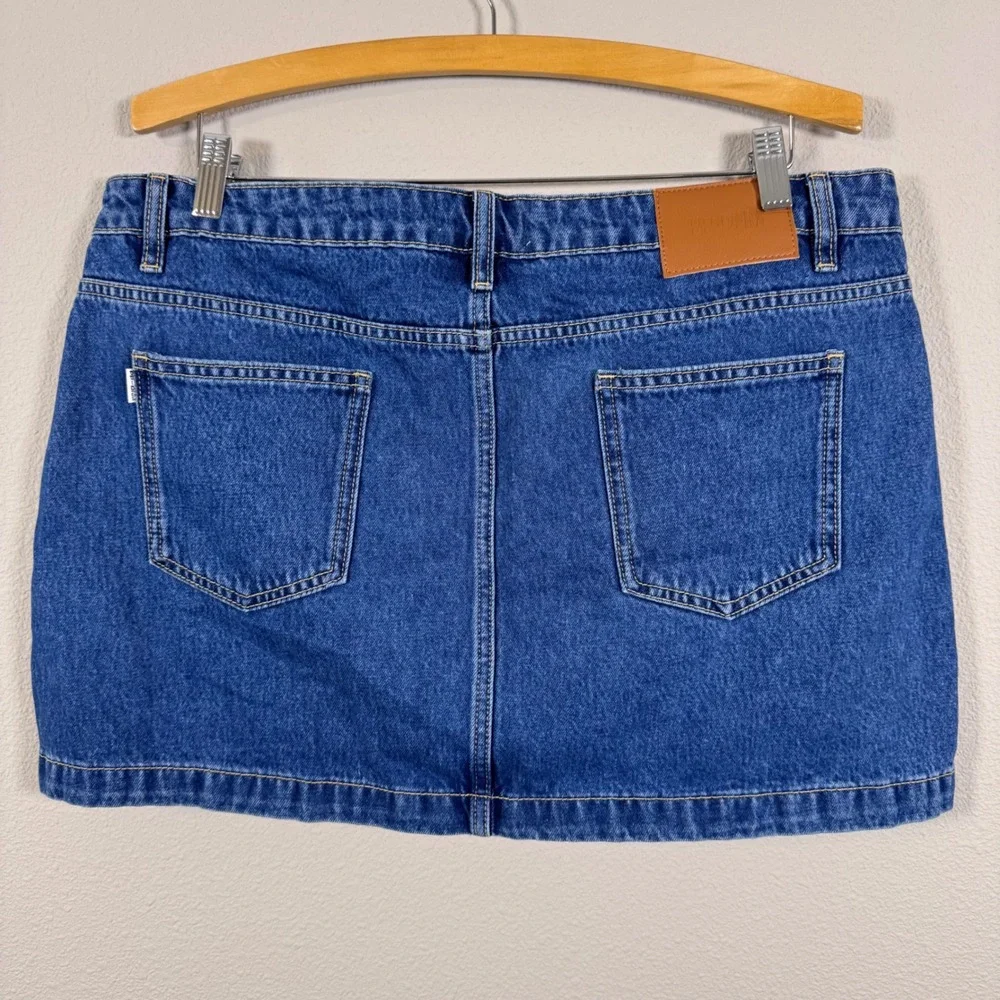 Princess Polly Y2K Denim Mini Skirt Mid Wash Blue Size 12 Lower Impact NWT
